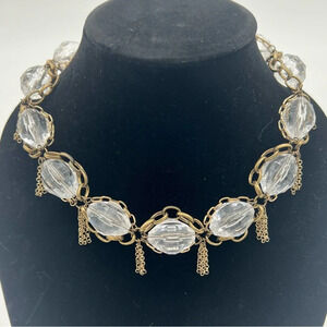 Elegant Gold and Clear Crystal Necklace